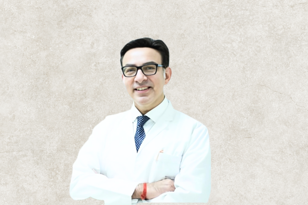 Dr. Manoj Arora, Senior Nephrologist at Primax Hospital, Sonipat